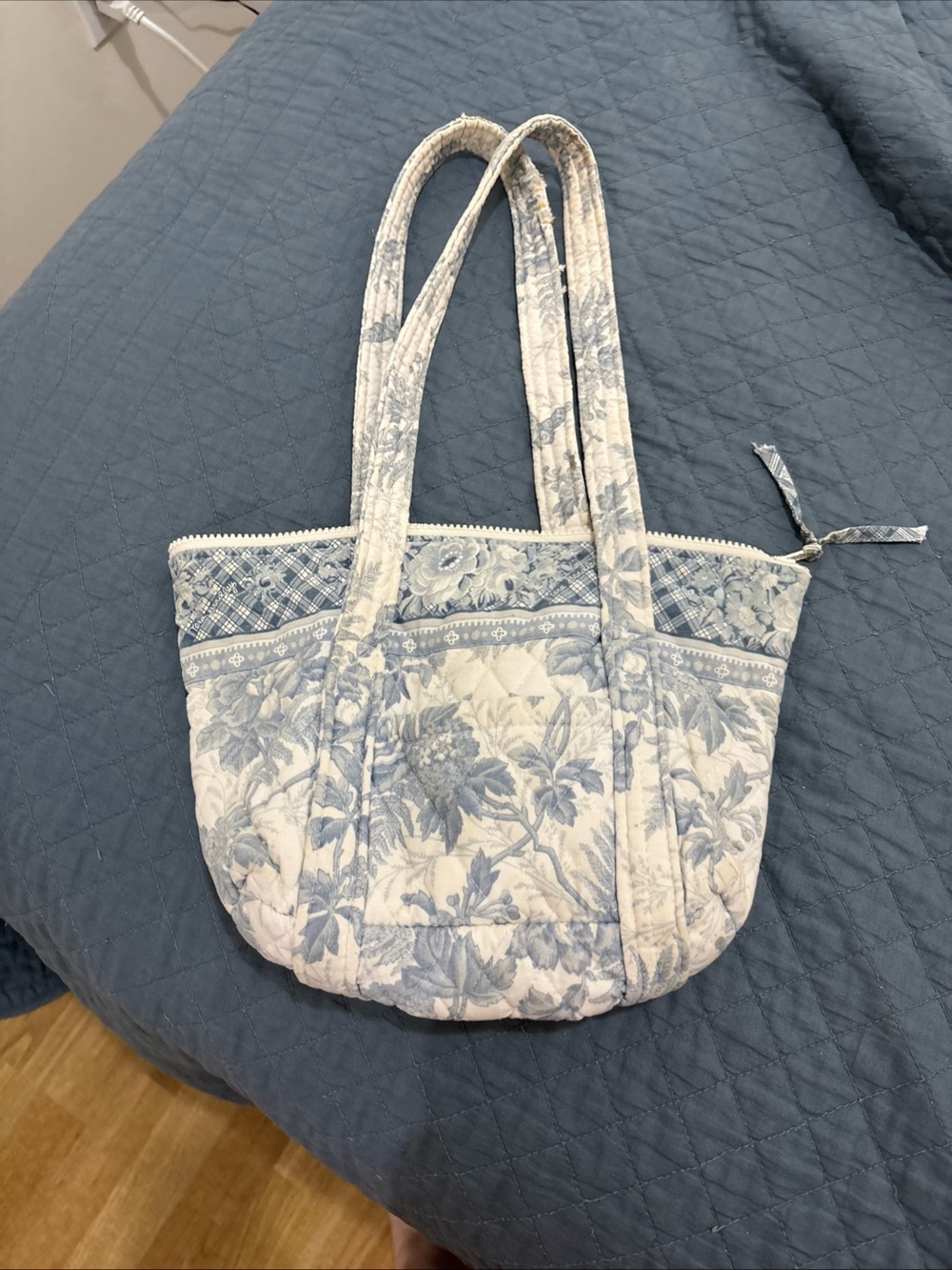 RARE Vera Bradley in Blue Toile